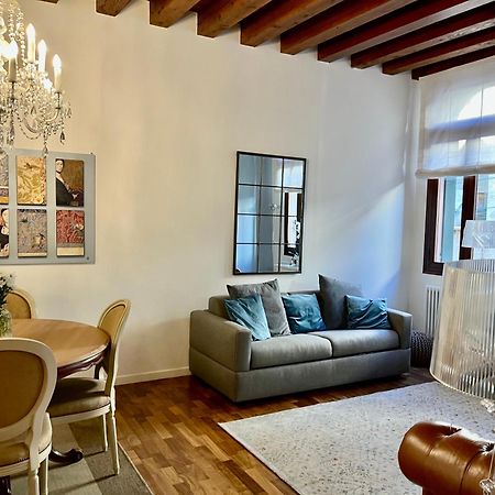 Santa Caterina: Charming Apartment Treviso Eksteriør billede