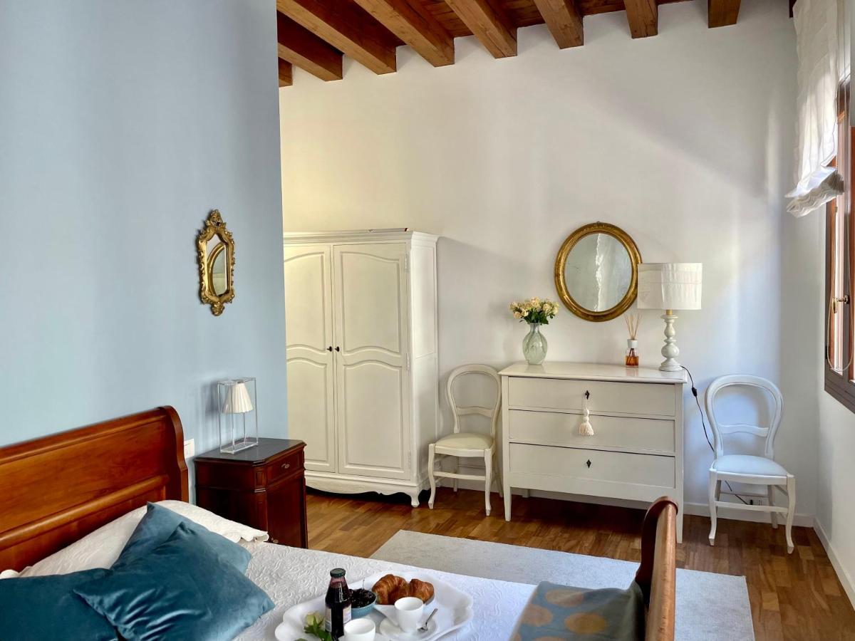 Santa Caterina: Charming Apartment Treviso Eksteriør billede