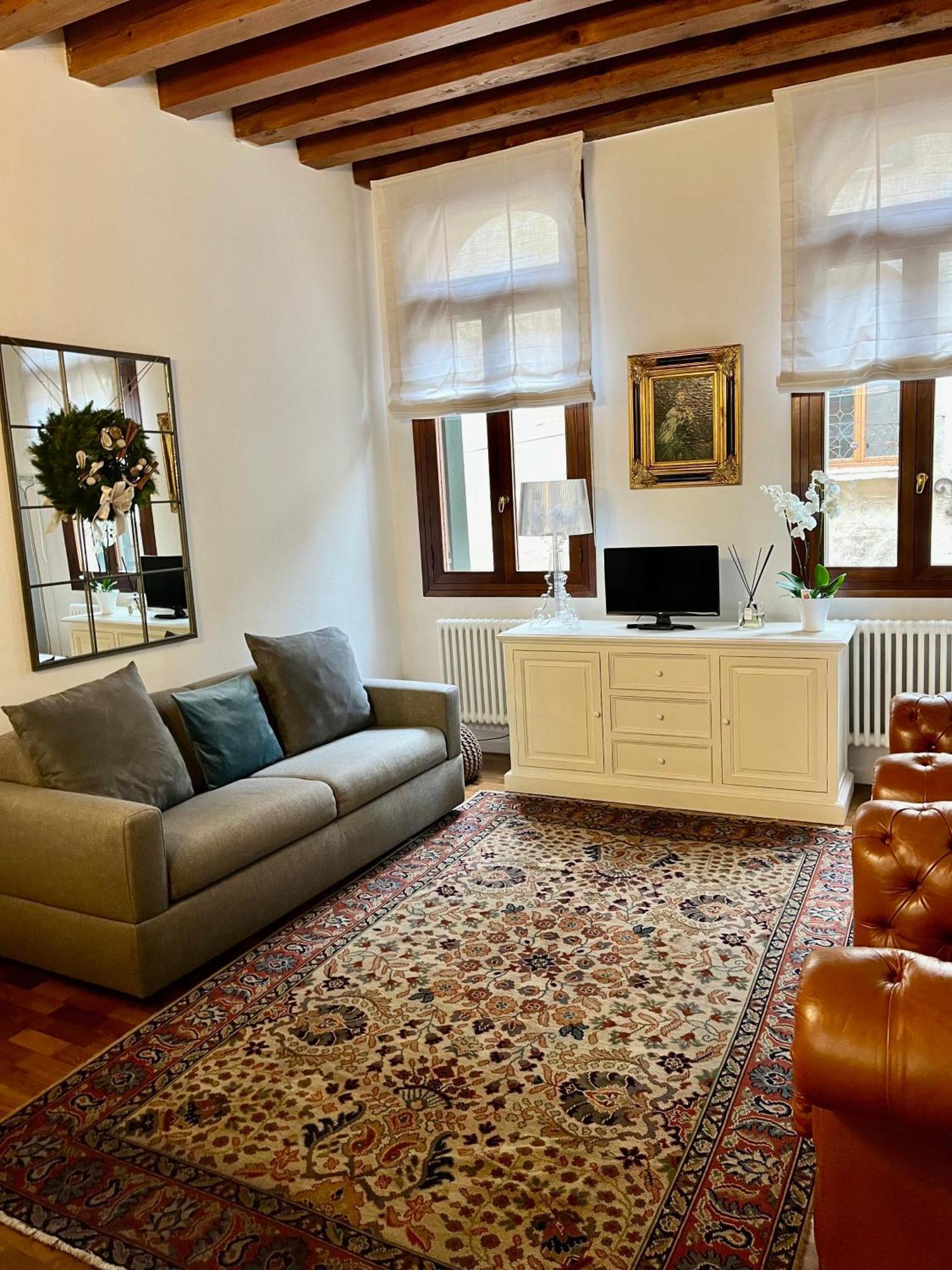 Santa Caterina: Charming Apartment Treviso Eksteriør billede